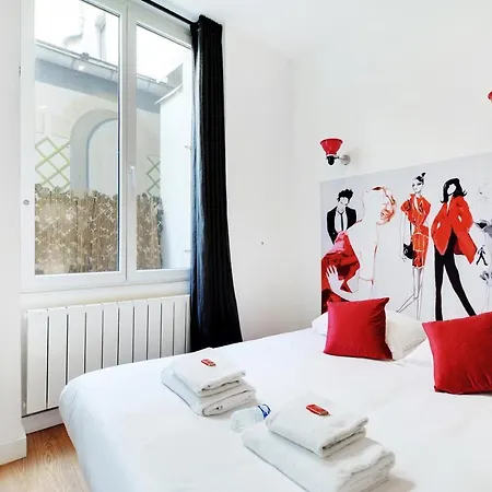 Апартаменты Charming And Calm - 4p -beaubourg Quarter